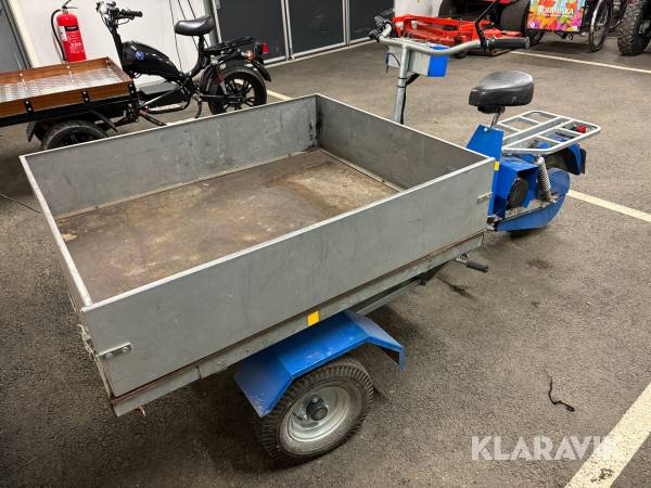 Elmoped med flak Transportel