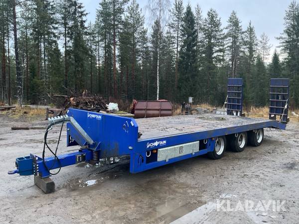 Maskintrailer Chieftain Trailers