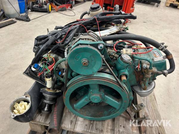 Båtmotor Volvo Penta MD5C 120 S-drev sötvattenkyld
