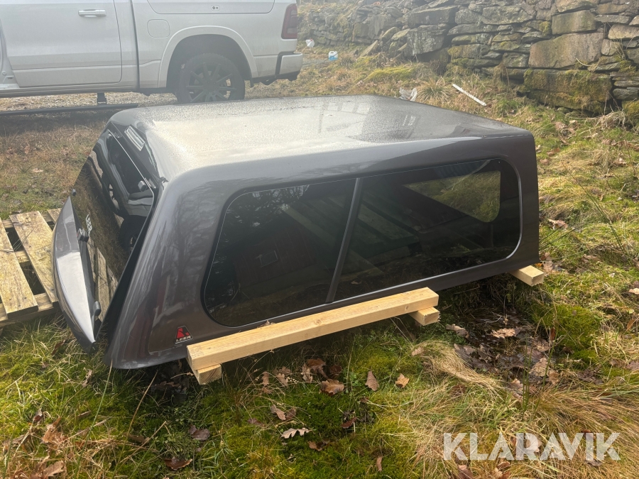 Flakkåpa till Dodge Ram 1500 Leer Crew Cab
