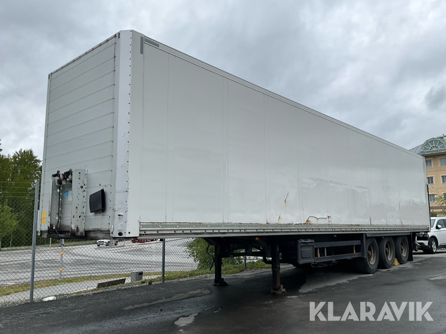 Släp / trailer Schmitz Cargobull SCB S3B med bakgavellyft