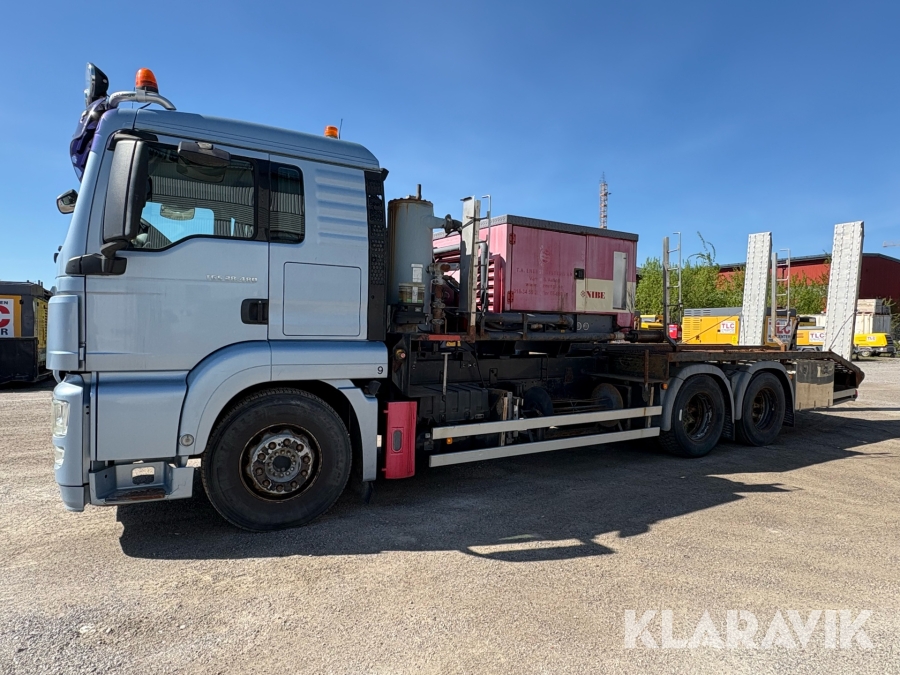 Lastbil MAN TGS 28.480 6X2-2 BL med kompressor