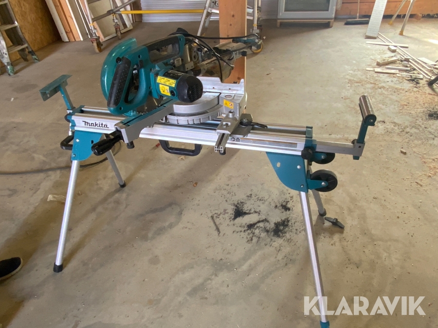 Kap och geringssåg Makita med stativ