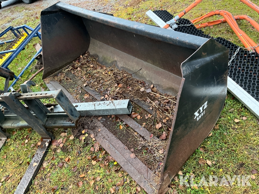 Skopa med nätbotten Xyz