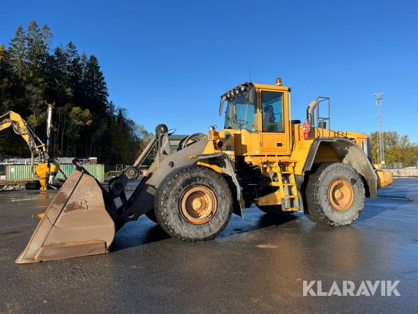 Hjullastare Volvo L180E med skopa