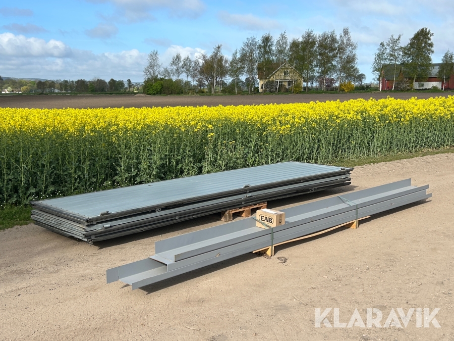 Port EAB 4,6x5 m innåtgående med kram och gångjärn