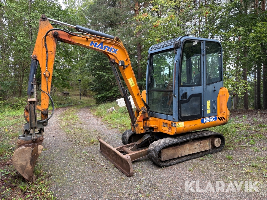 Grävmaskin Hanix H26C