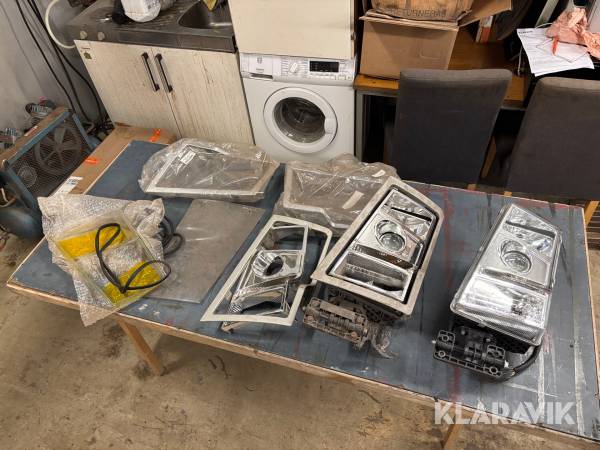 Strålkastare Volvo Version 2 2 st