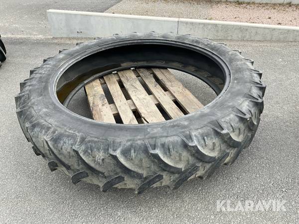 Radodlingsdäck Kleber 300/95 R46