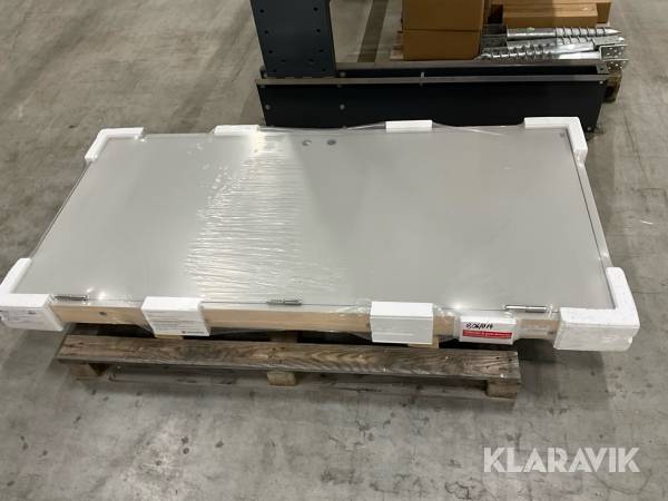 Ytterdörr Diplomat tät 10-21 höger