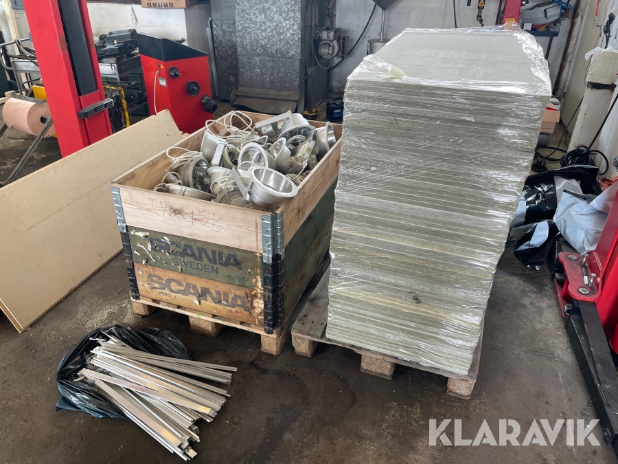 Undertak med belysning