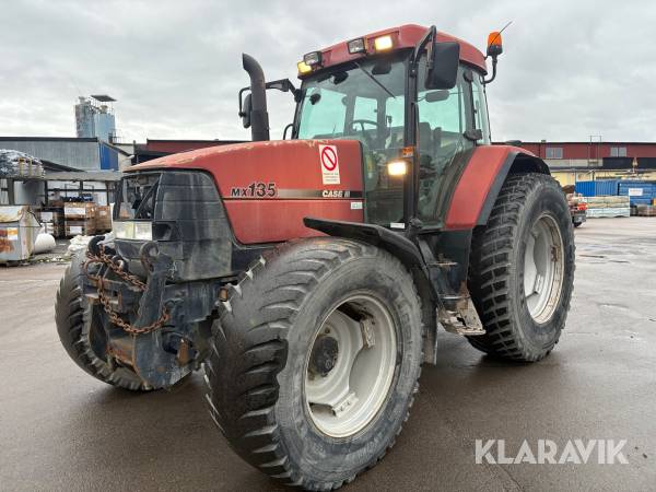 Traktor Case IH MX135