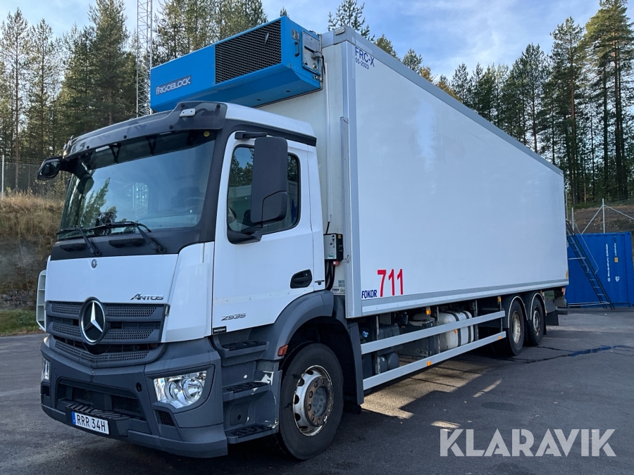 Kyl / frysbil Mercedes-Benz Antos 2535
