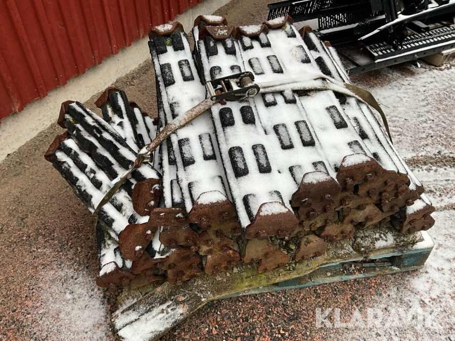 Gummipads till grävmaskin