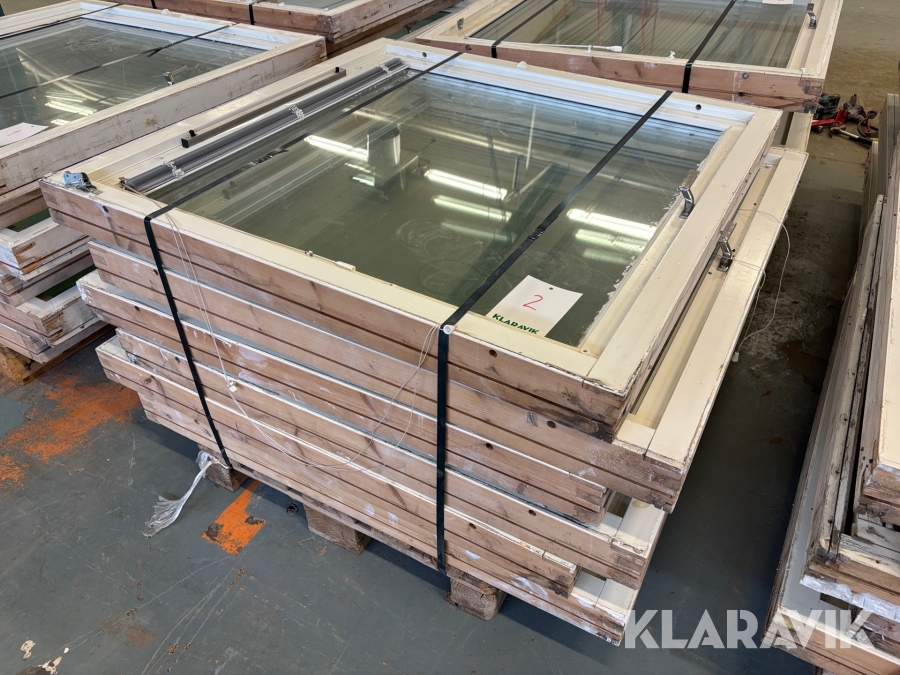 Träfönster 120x120cm 6st