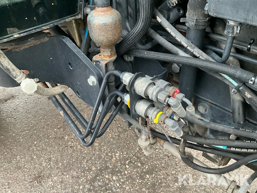 Traktor John Deere 4720