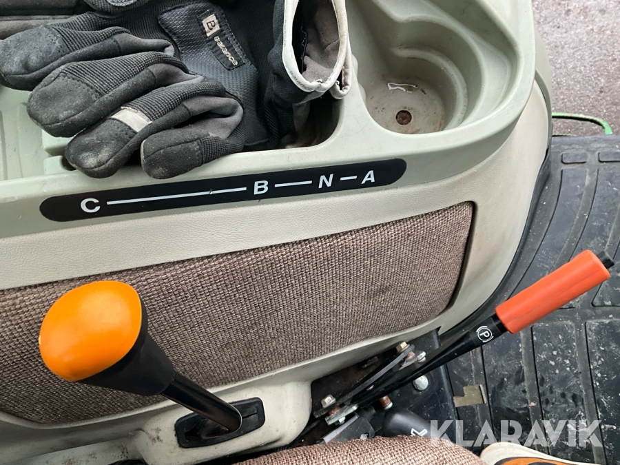 Traktor John Deere 4720