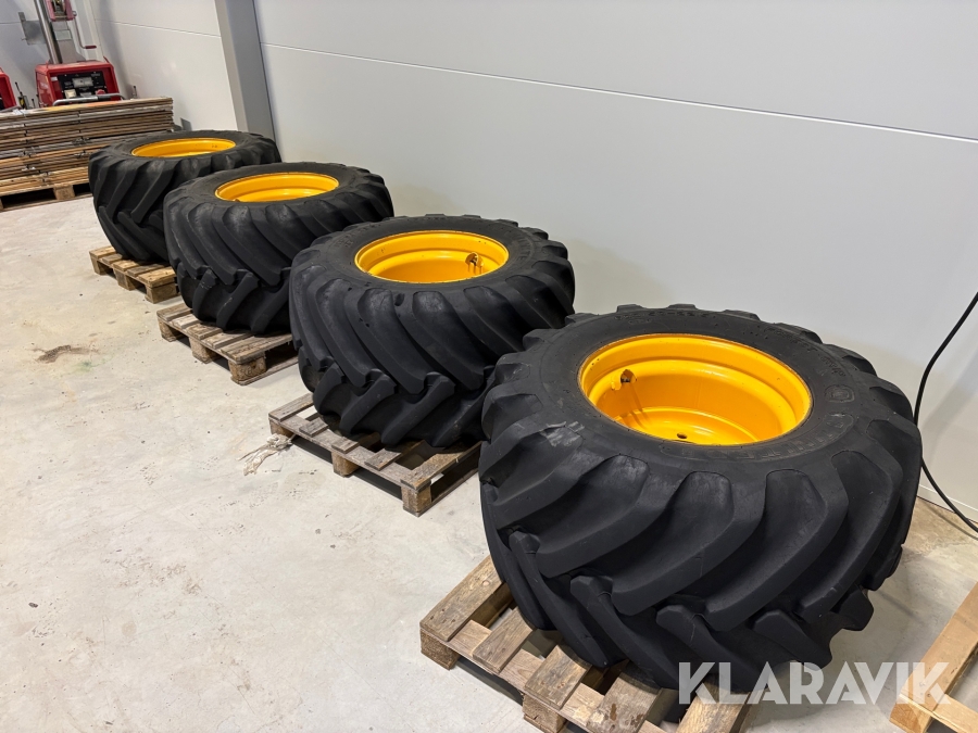 Entreprenadhjul Volvo 160E 4st