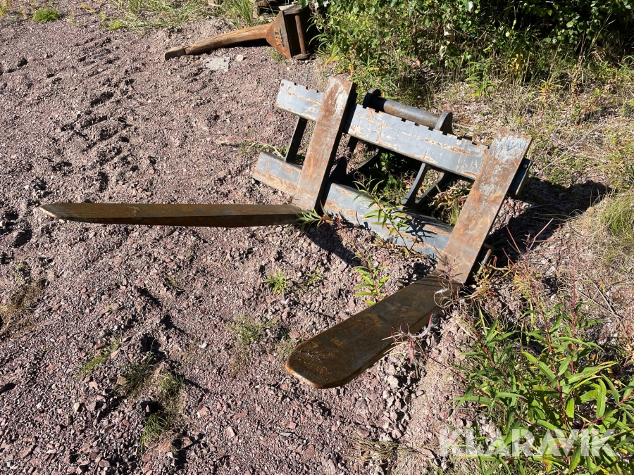 Pallgafflar Thorens i Kil S60