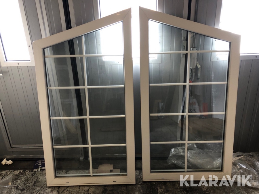 Kompositfönster Rehau Spröjsade nockfönster 2-glas vinkel 16°