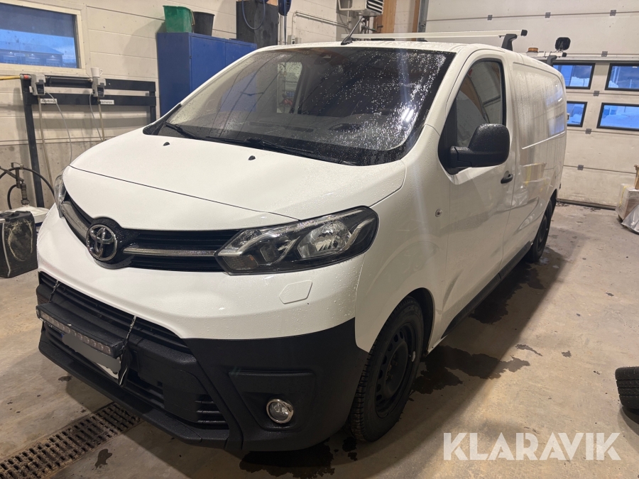 Skåpbil Toyota Proace