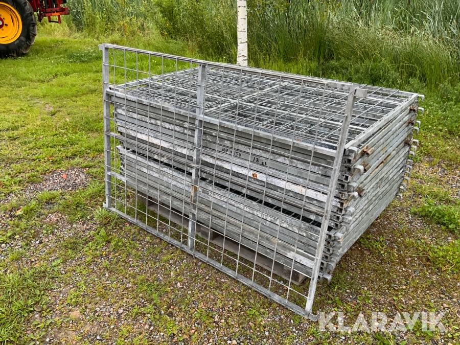 Galvade grindar 107x150 18st