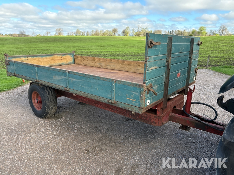 Tippkärra Flobykärran med spannmålslämmar