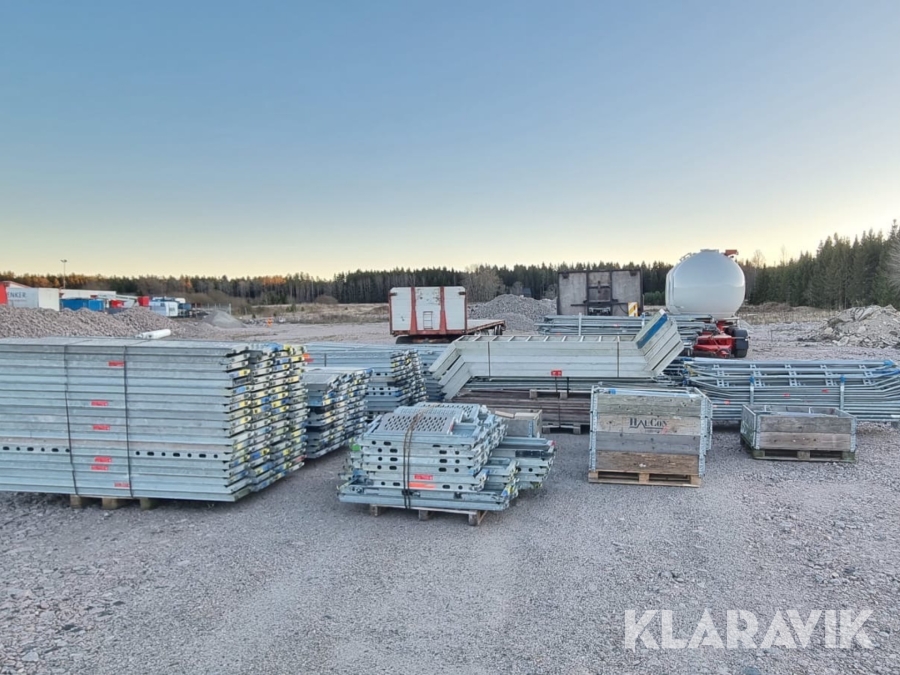 Modulställning Layher ca 800 m2