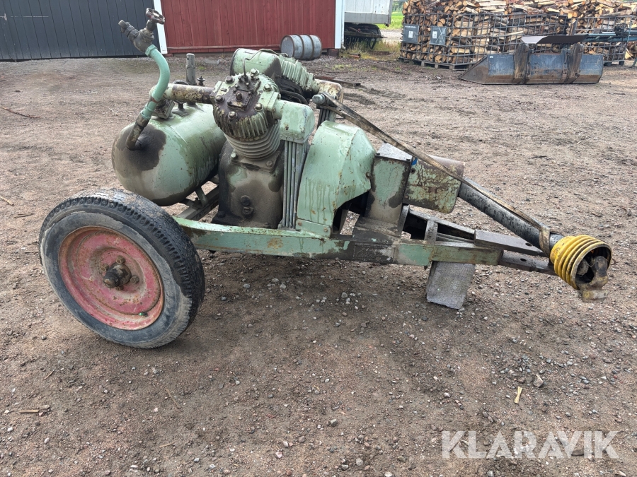 Kompressor AB Åsbrink T275Y-I på hjul med K-Axel.