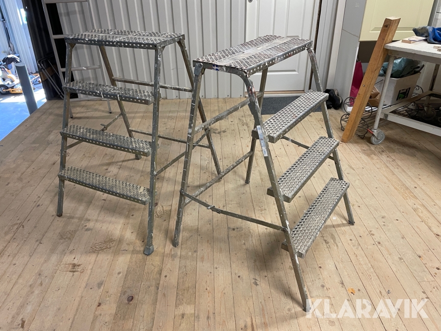 Trappstegar två styck