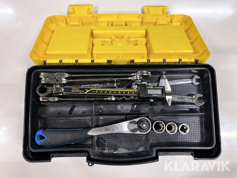 Verktygslåda med diverse verktyg