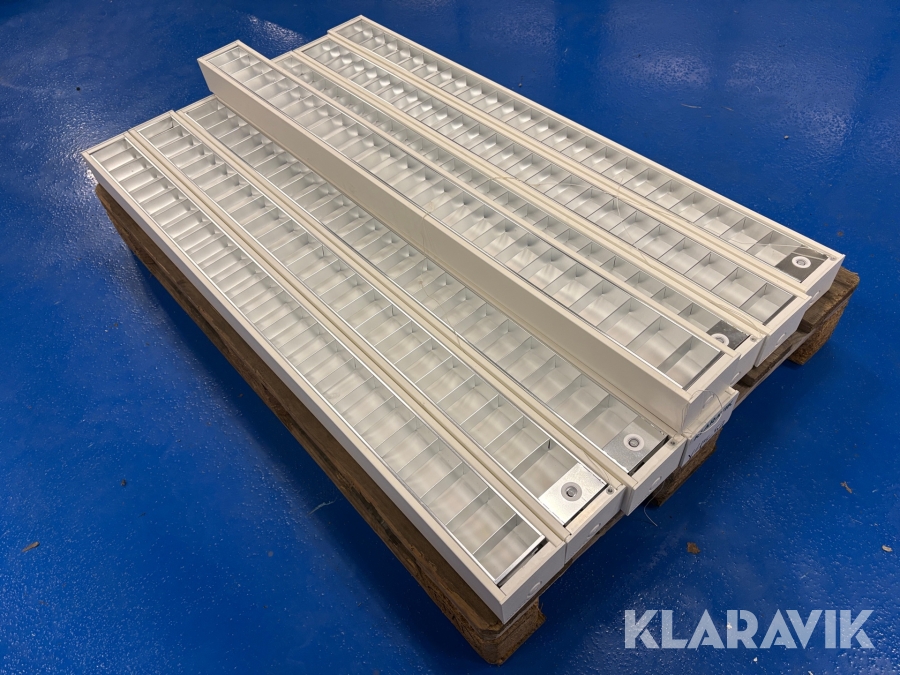 Lamparmaturer LED Nokalux 8 st