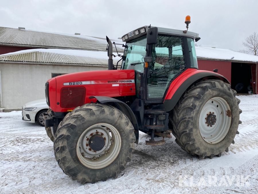 Traktor Massey Ferguson 8220