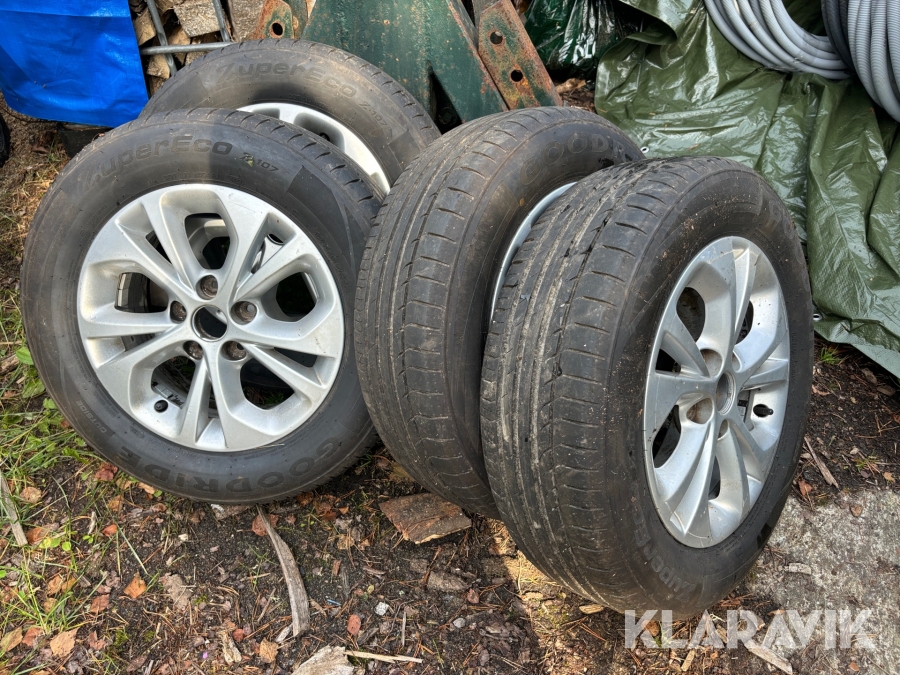 Personbilsdäck Goodride 195/65R15 4 st