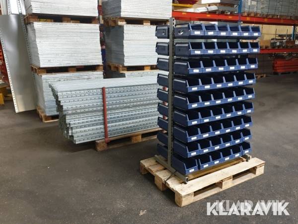 Backställ inklusive 108st plocklådor