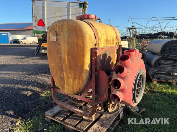 Växtskyddsspruta Hardi 300 liter