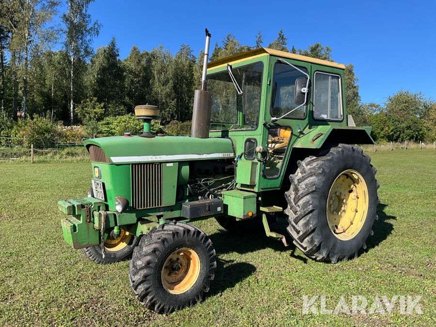 Veterantraktor John Deere 3130