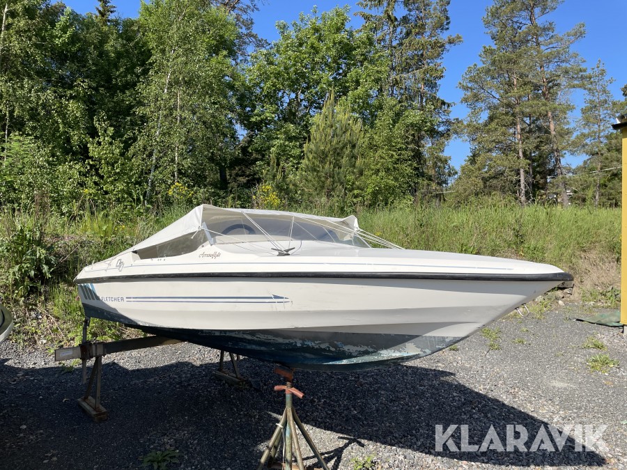 Båt Fletcher Arrowflyte 4,40 m