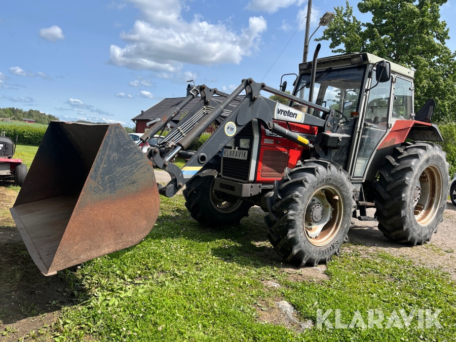 Traktor med lastare Massey Ferguson 390 4WD HILINE
