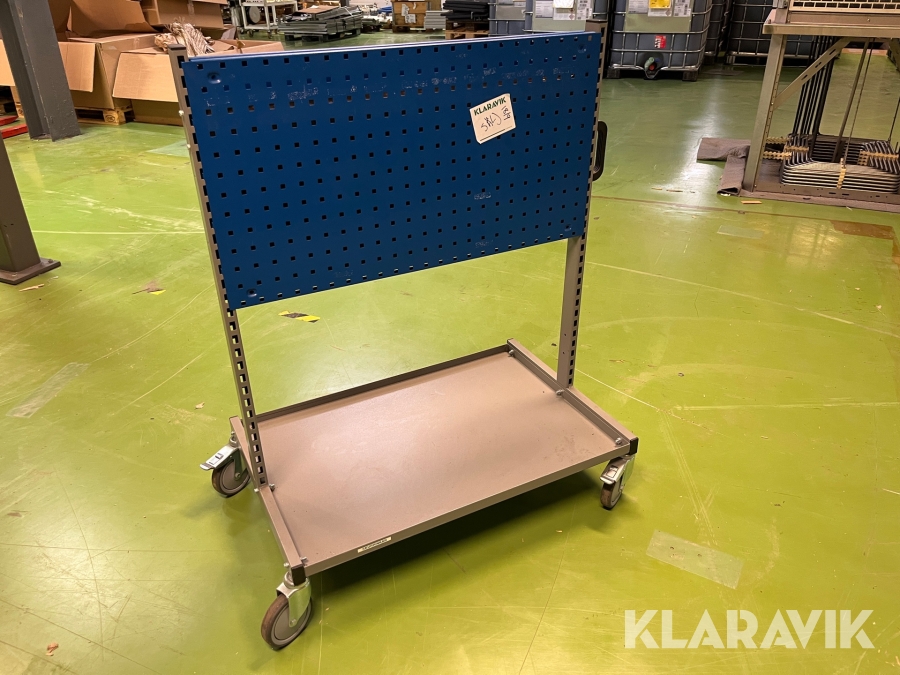 Verktygstavla på hjul  