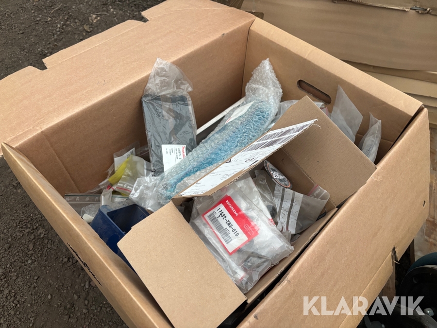 Diverse reservdelar till handverktyg