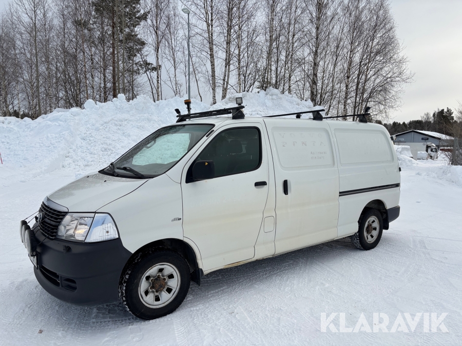 Skåpbil Toyota HiAce 2.5 D-4D 4WD (117hk)