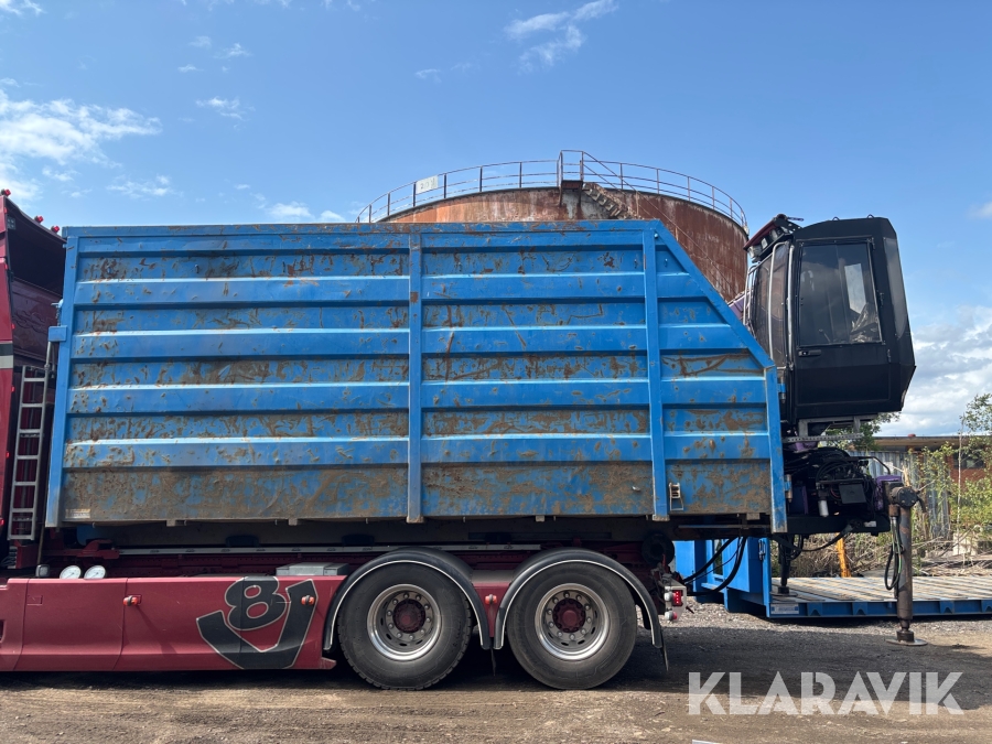 Lastväxlarflak med kran Palfinger E110L82