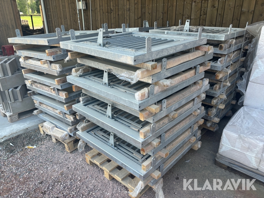 Stallfönster Smulders - Totalt 32st