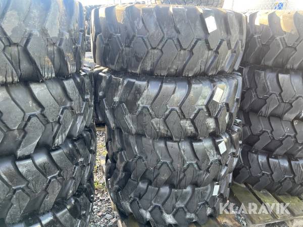 Däck BKT EM936 400/70-20