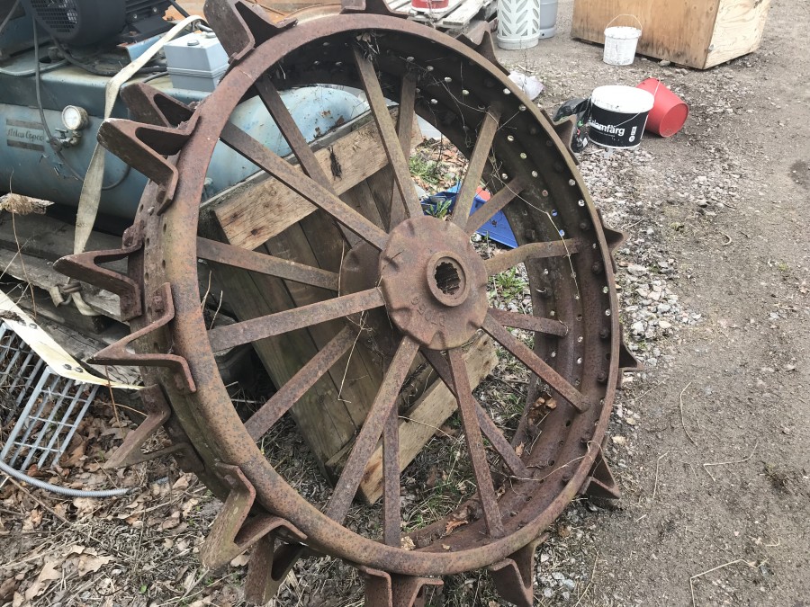 Järnhjul till traktor