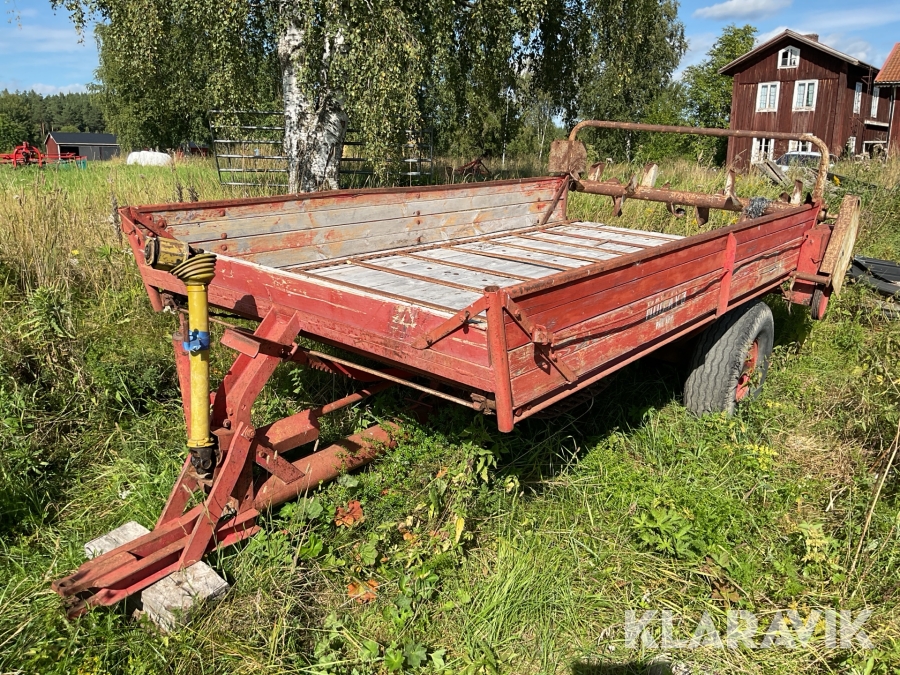 Fastgödselspridare JF MOD AV3