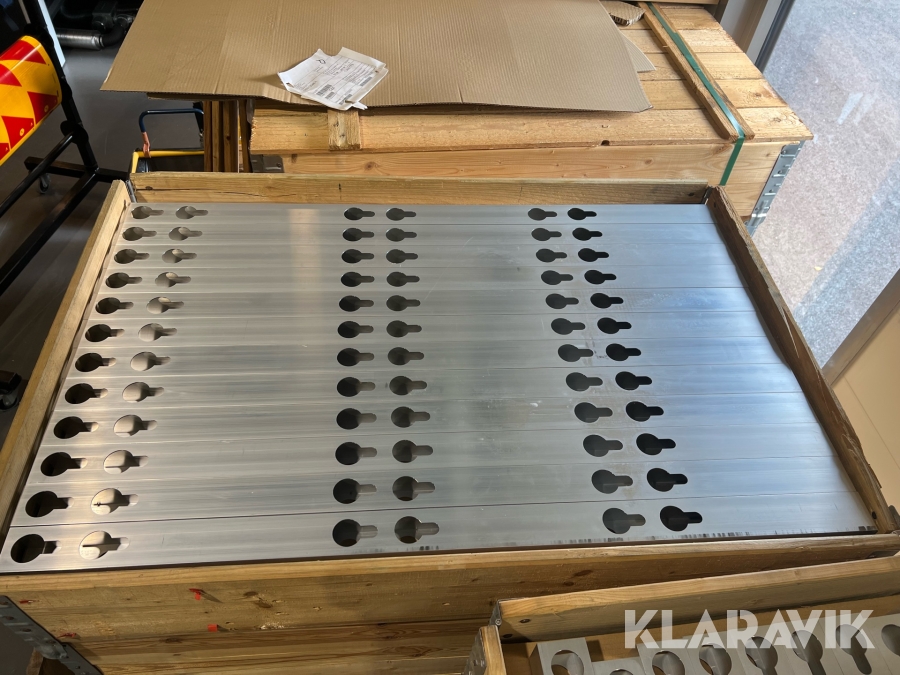 Vägmärkesstolpe 144st