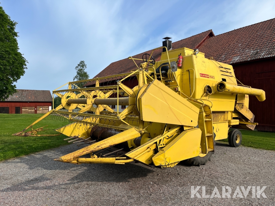 Skördetröska New Holland Clayson 1520
