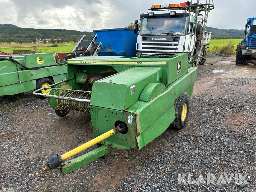Hårdpress John Deere EO332